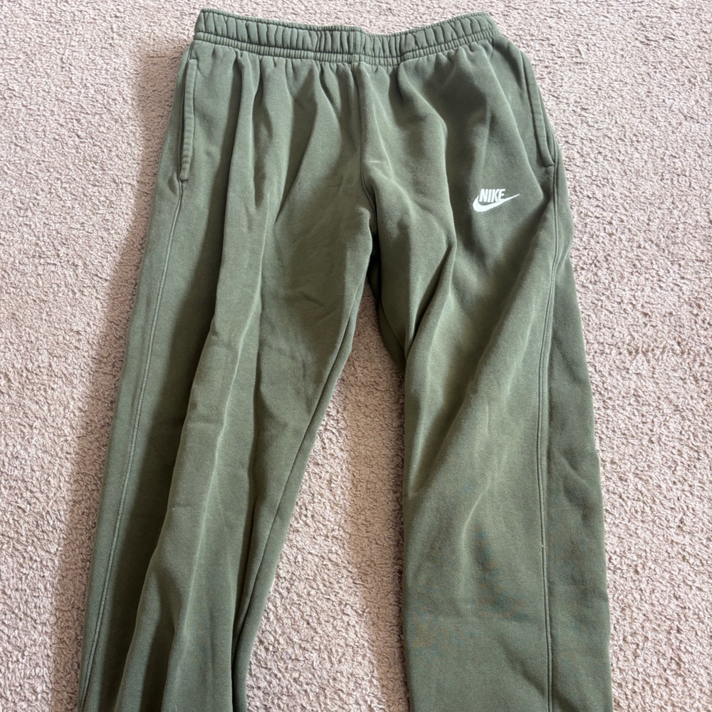 Nike Dark Green Cuffed Sweatpants